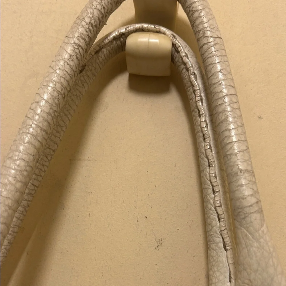 Fendi selleria authentic 925 vintage pebble leather vintage Cream Handbag - Picture 8 of 15